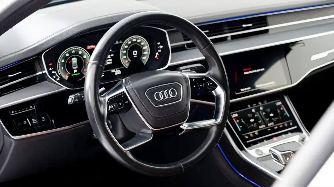 Audi A8 2021