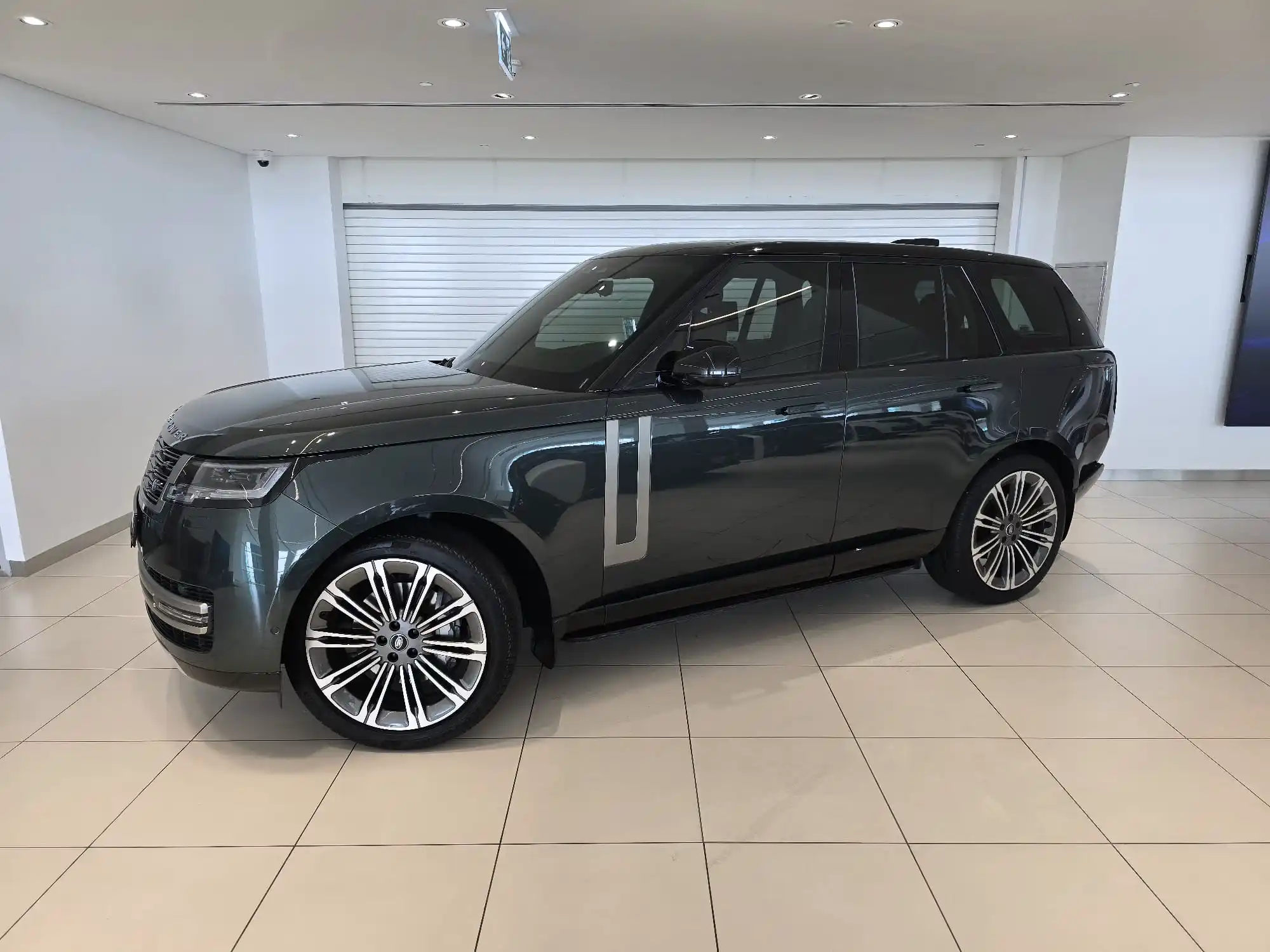 Range Rover HSE 2025
